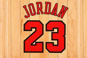 开云体育世界杯-马里击溃皇马，当非洲铁骑碾过欧洲王冠，托尼成为关键先生