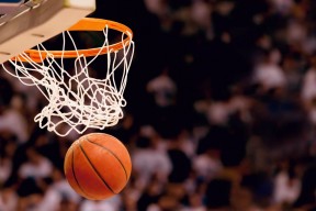 开云体育世界杯-德罗赞末节19分点燃联合中心，步行者淘汰赛惊险过关骑士