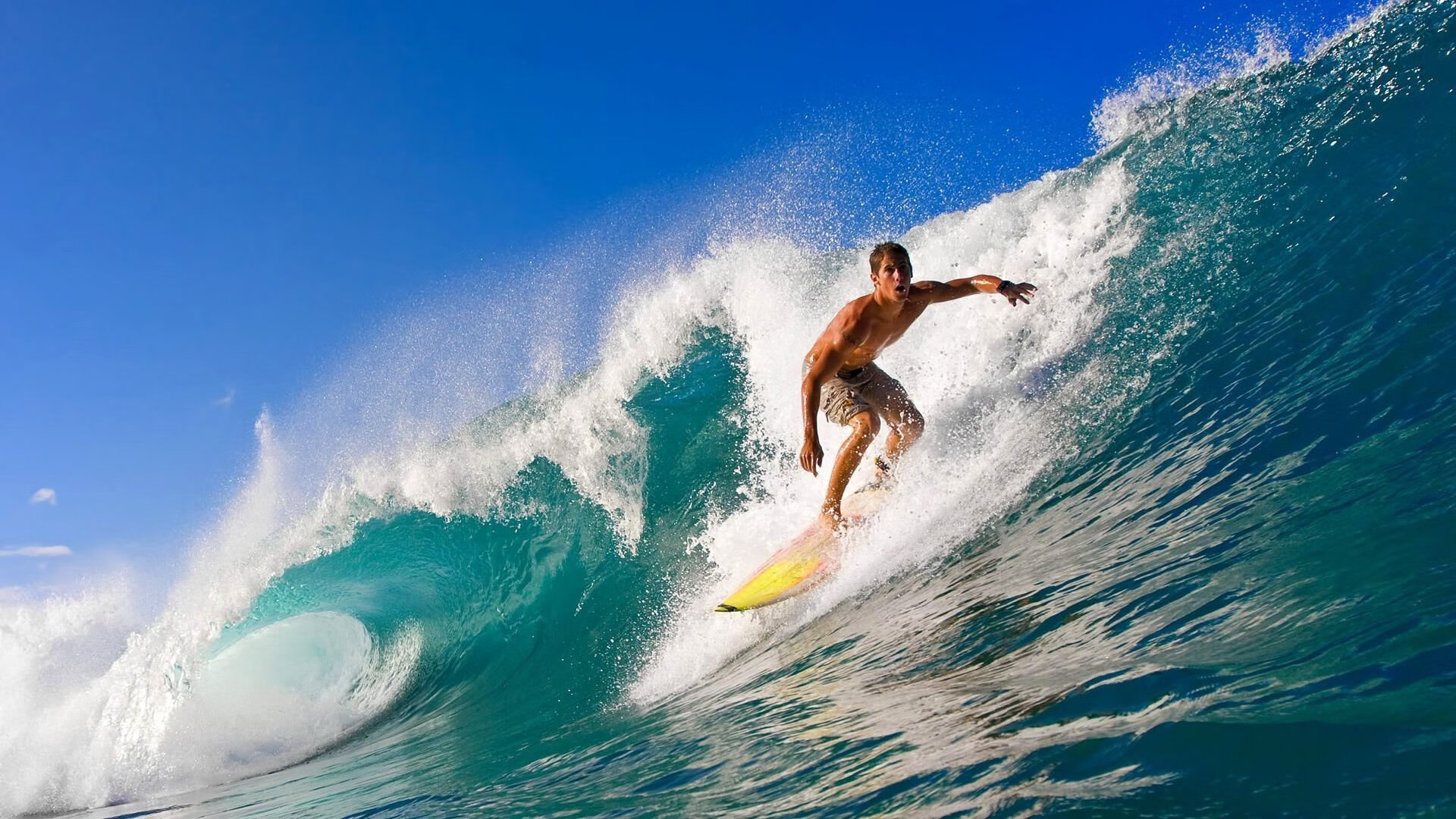 哈利伯顿硬仗之王,开拓者连续得分压制新疆队,当西北狼魂遇上戈壁风暴